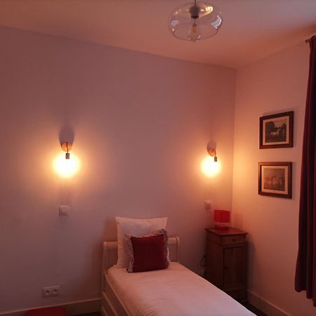Vatan Le Relais Des Roses- Chambres D'Hotes מראה חיצוני תמונה