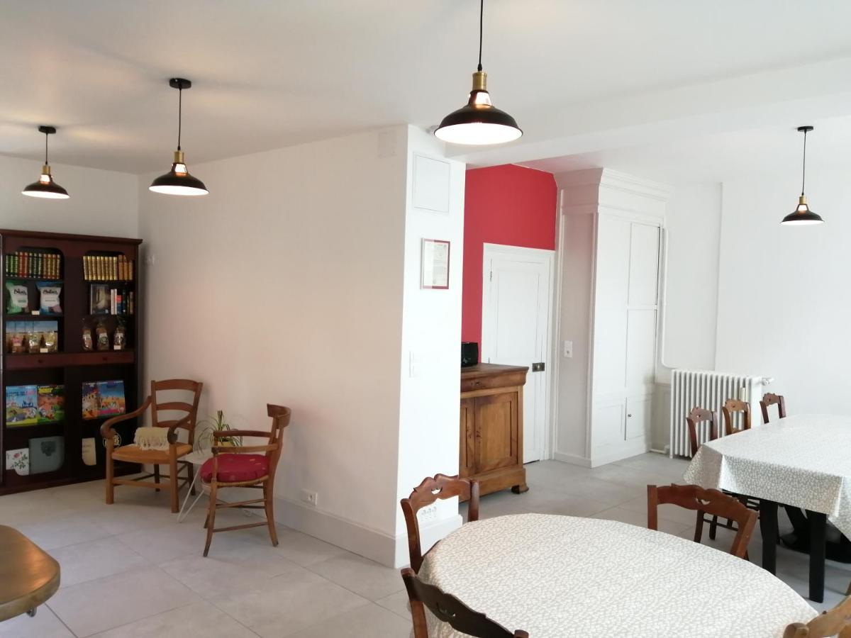 Vatan Le Relais Des Roses- Chambres D'Hotes מראה חיצוני תמונה