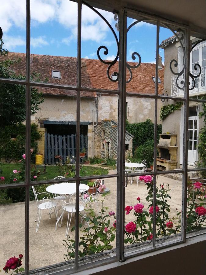 Vatan Le Relais Des Roses- Chambres D'Hotes מראה חיצוני תמונה
