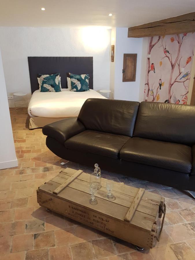 Vatan Le Relais Des Roses- Chambres D'Hotes מראה חיצוני תמונה